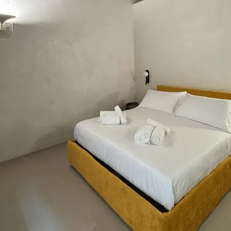 Dal Console Nápoles