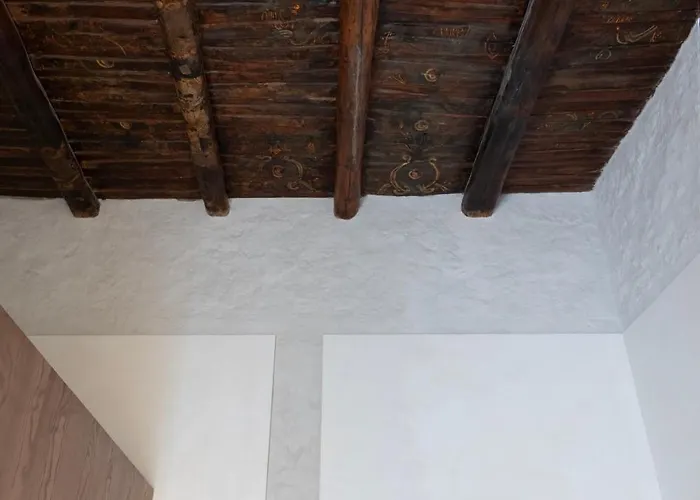 Dal Console 3* Неаполь