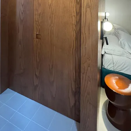 Dal Console 3* Naples